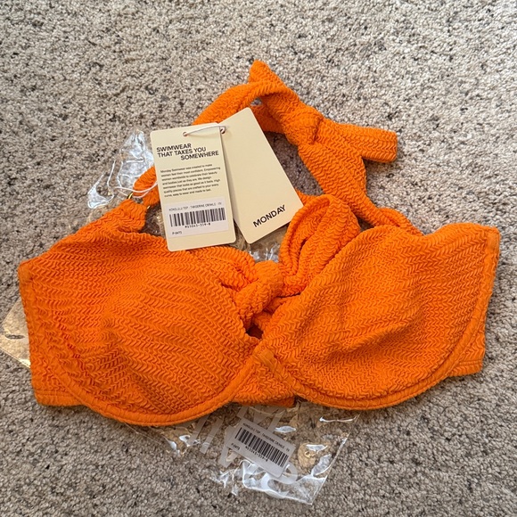 NEW Monday Swimwear HONOLULU TOP - TANGERINE CRINKLE Bikini Top size VV - Picture 11 of 13
